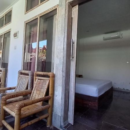 Wisma Bunda 2 Hotel Gili Trawangan Exterior foto